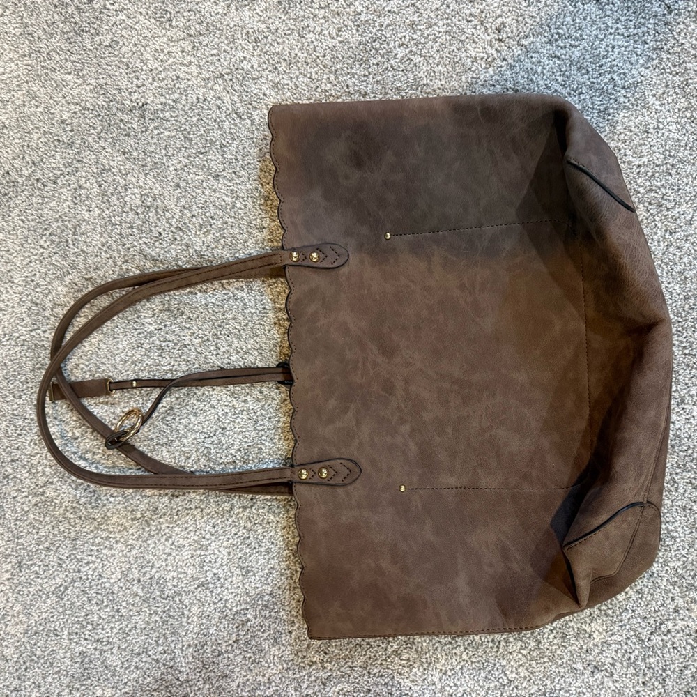 Tote, brown suede  tote bag with a scalloped edge